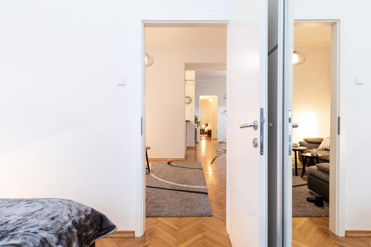 Modern Spacious 3Bdr Apartment In Heart Of זאגרב מראה חיצוני תמונה